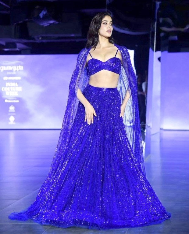 Janhvi Kapoor dazzlingly lights up the runway as she turns showstopper for designer Gaurav Gupta at the FDCI Indian Couture Week Janhvi Kapoor dazzlingly lights up the runway as she turns showstopper for designer Gaurav Gupta at the FDCI Indian Couture Week
