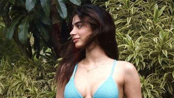 Khushi Kapoor had a lovely summer day in a blue textured bikini, see pictures