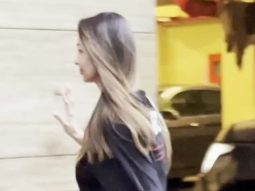 Malaika Arora sports an oversized T-shirt as she gets clicked by paps
