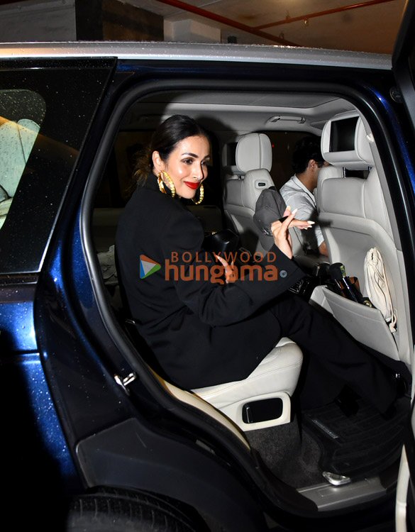 photos alia bhatt ranbir kapoor ranveer singh and others snapped at manish malhotras house party in bandra 3