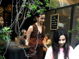 Photos: Alia Bhatt and Shaheen Bhatt snapped in Bandra