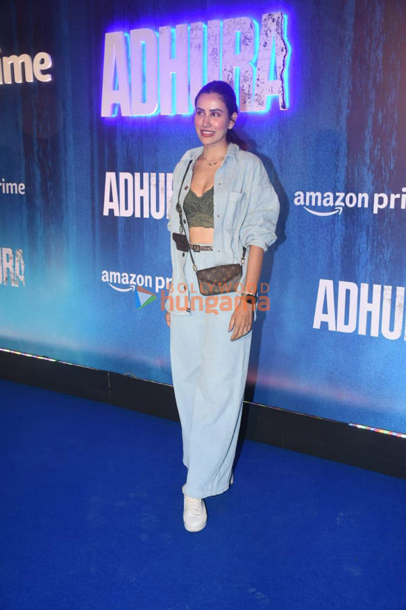 photos celebs grace the premiere of adhura 8