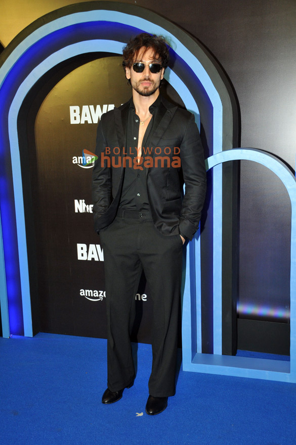photos celebs grace the premiere of bawaal1 5