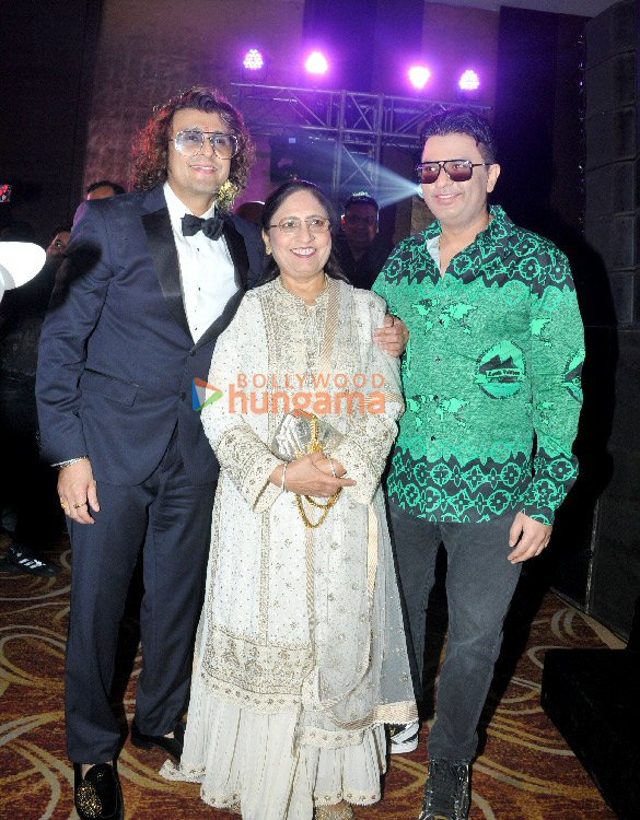 photos celebs snapped at sonu nigams 50th birthday celebrations at sahara star 2