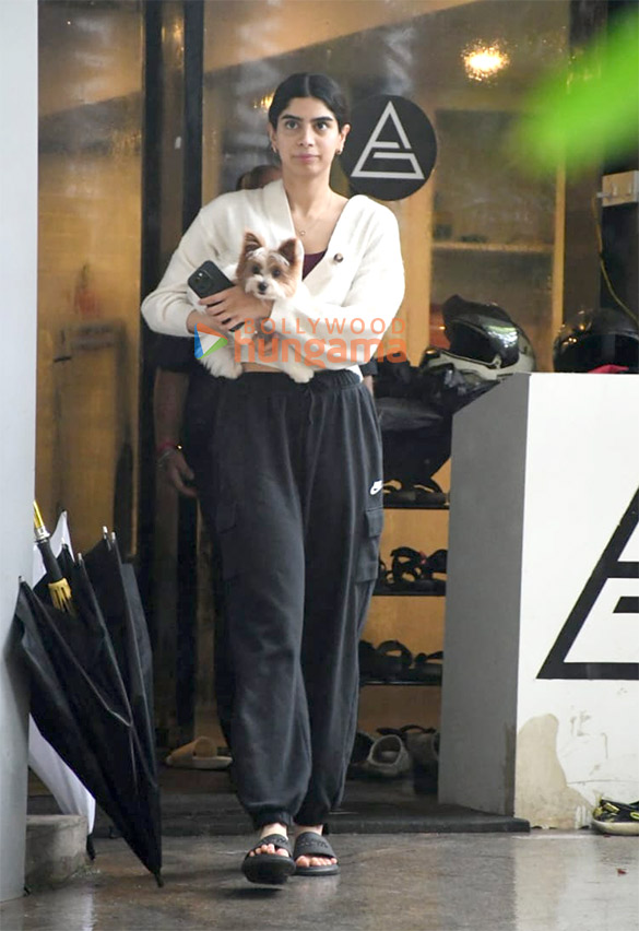 photos khushi kapoor snapped at the gym 3