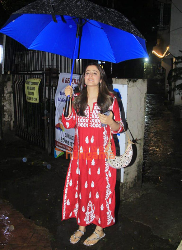 Photos: Nupur Sanon snapped outside a salon in Juhu