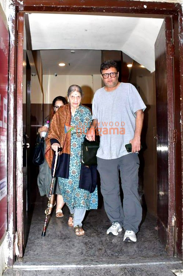 photos nushrratt bharuccha karan johar siddhant chaturvedi triptii dimri and others snapped at pvr juhu 6