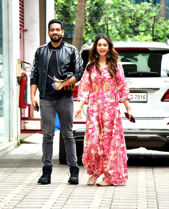 photos rakul preet singh snapped at t series office in andheri 4