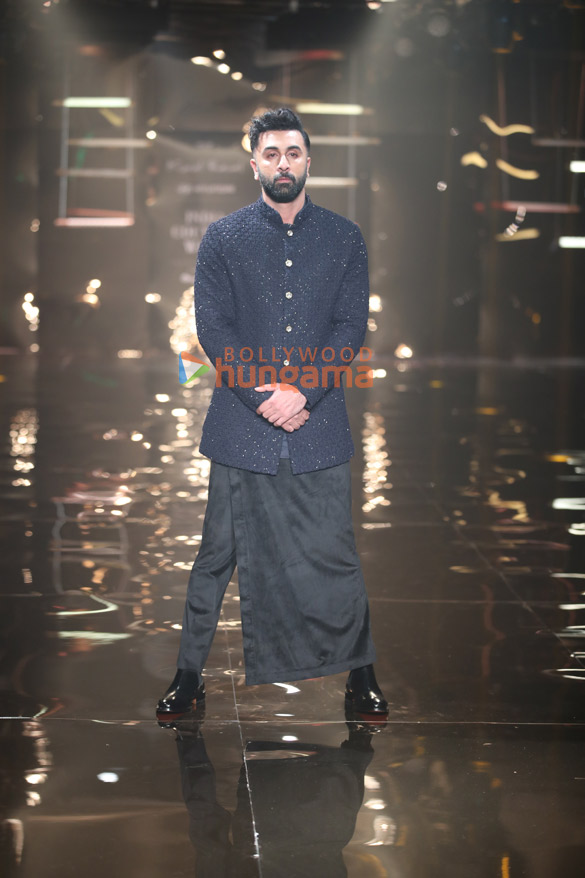 Photos Ranbir Kapoor walks the ramp for fashion designer Kunal Rawal at India Couture Week 2023 in Delhi 2