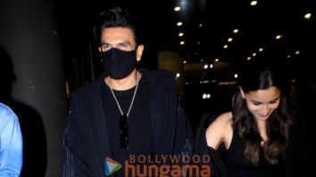 Photos: Ranveer Singh and Alia Bhatt snapped at the airport