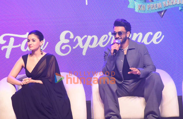 photos ranveer singh and alia bhatt snapped promoting their film rocky aur rani kii prem kahaani 2 2