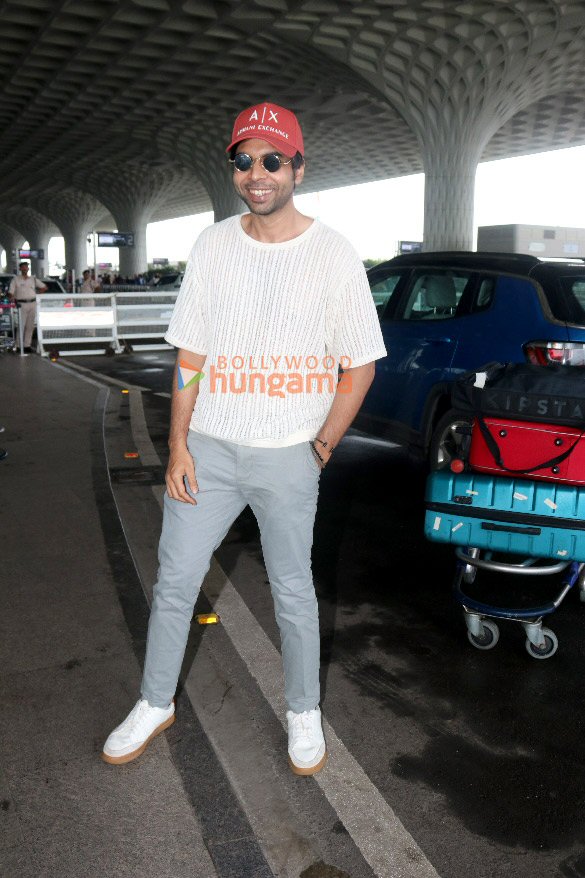 photos shilpa shetty sherlyn chopra bhumi pednekar and others snapped at the airport 7