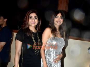Photos: Shilpa Shetty and Shamita Shetty snapped at Bastian in Worli