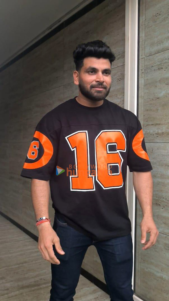 photos shiv thakare snapped in andheri 2