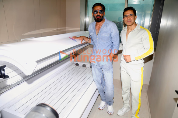 photos suniel shetty attends the launch of indias first biohacker facility 4