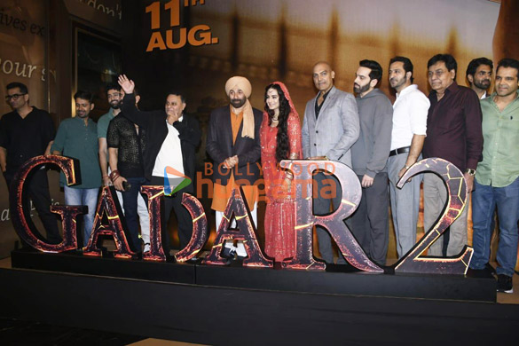 Photos: Sunny Deol, Ameesha Patel and others grace the trailer launch of Gadar 2