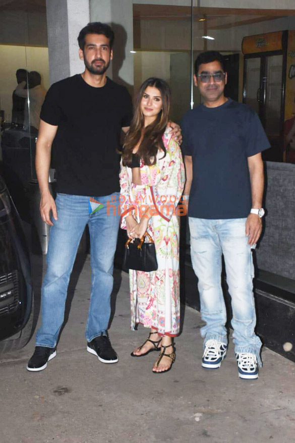Photos: Tara Sutaria, Dhairya Karwa and Murad Khetani snapped at the special screening of film Apurva Photos: Tara Sutaria, Dhairya Karwa and Murad Khetani snapped at the special screening of film Apurva