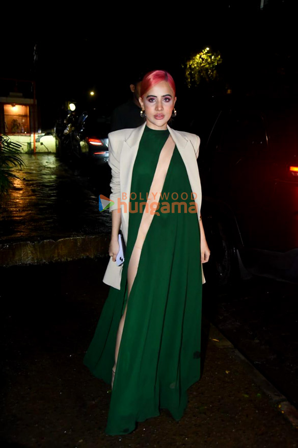 photos uorfi javed snapped at olive bar and restaurant in khar 2 4