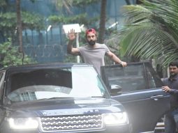 Ranbir Kapoor waves at paps as he gets clicked in the city