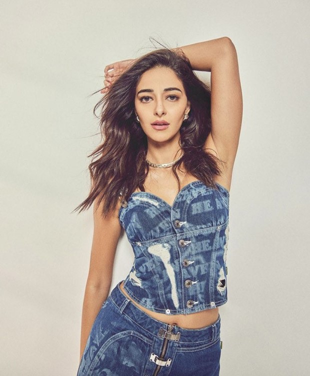 Ananya Panday gives us a daring dose of denim in a corset top and cargo jeans