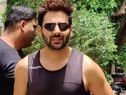 Champion Kartik Aaryan gets clicked by paps at the gym