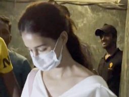 Disha Patani poses with fans as she gets clicked at a clinic