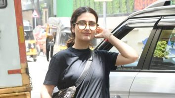 Fatima Sana Shaikh gets clicked with her furry buddy