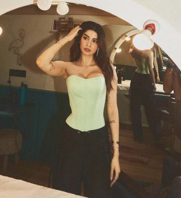 Khushi Kapoor glams up in smart casuals featuring a corset top and cargo pants for Myntra FWD event