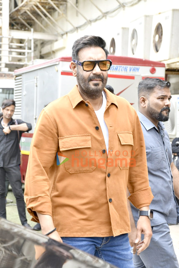 photos ajay devgn spotted at juhu pvr 5