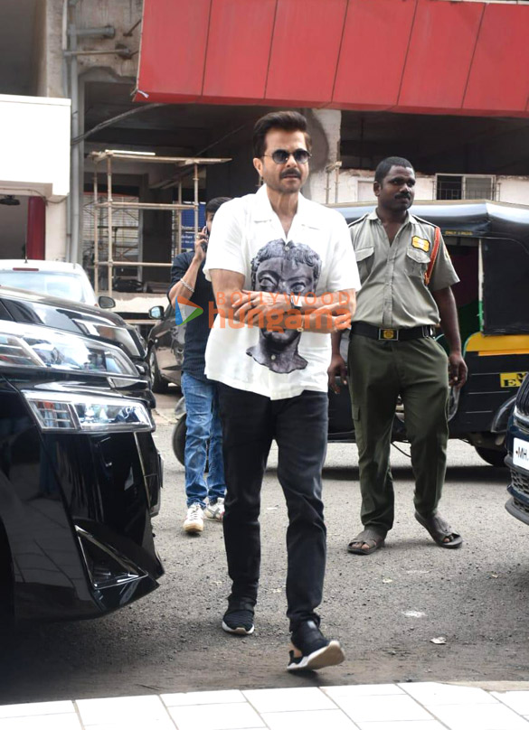 photos anil kapoor snapped in andheri 1