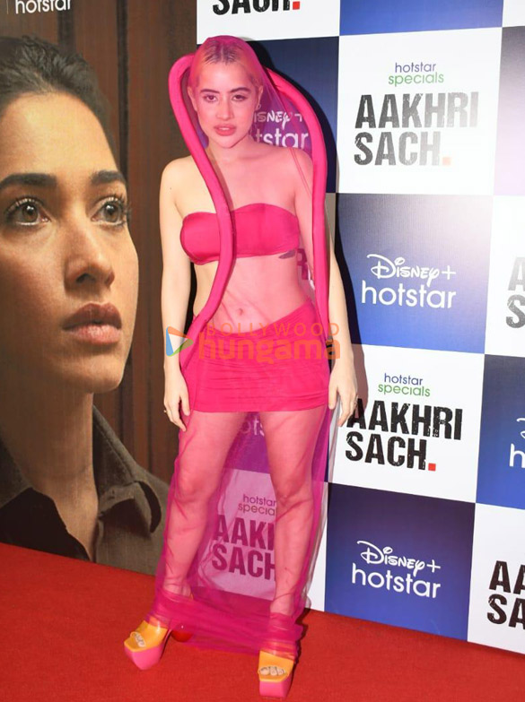 photos celebs grace the premiere of aakhri sach 6