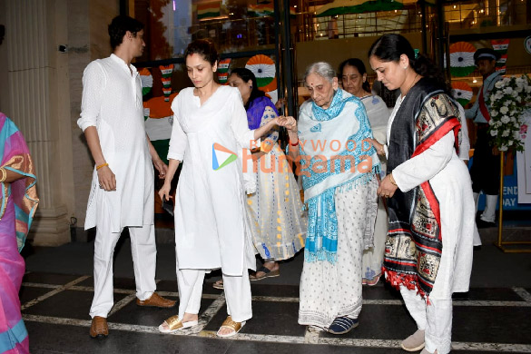 Photos: Celebs snapped at Ankita Lokhande’s father Shashikant Lokhande’s prayer meet Photos: Celebs snapped at Ankita Lokhande’s father Shashikant Lokhande’s prayer meet