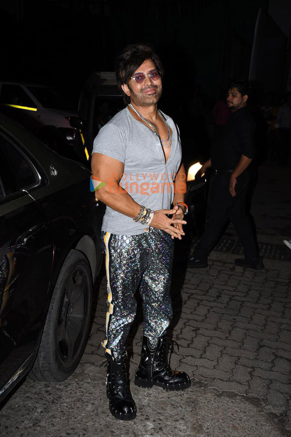 photos celebs snapped at bastian in worli 1 5
