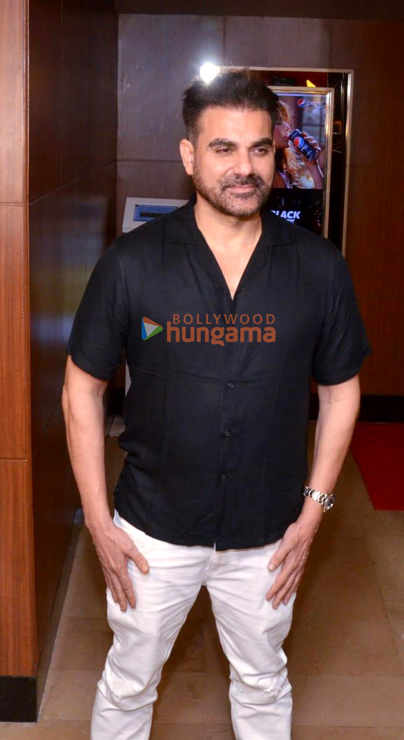photos celebs snapped at non stop dhamaal premier 3