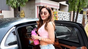 Photos: Khushalii Kumar snapped in Juhu