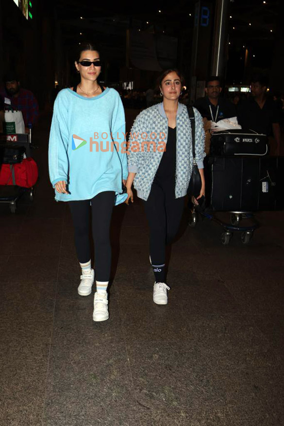 Photos: Kriti Sanon, Nupur Sanon, Kalki Koechlin and others snapped at the airport