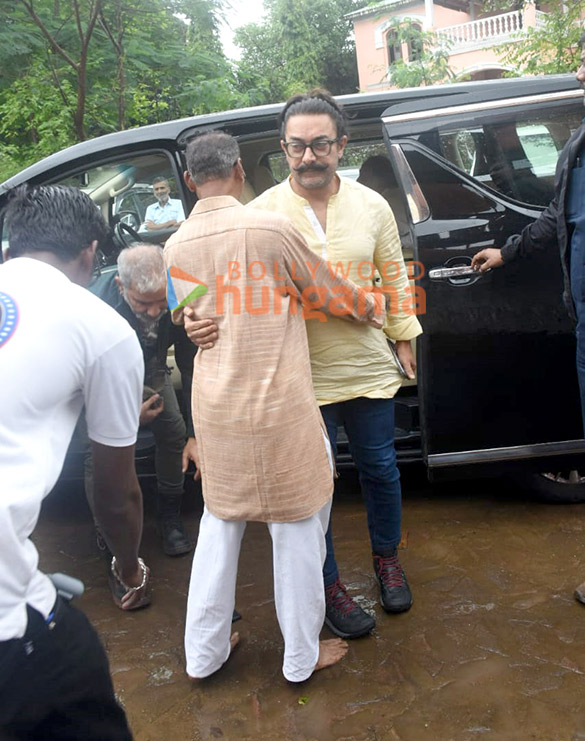 photos nitin chandrakant desais funeral 14