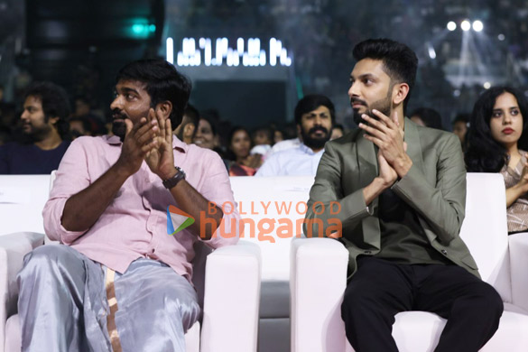 photos shah rukh khan vijay sethupathi and team jawan snapped at audio launch in chennai 5