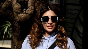 Photos: Shama Sikander snapped in Khar
