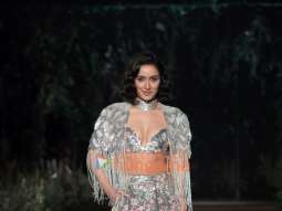 Photos: Shraddha Kapoor walks the ramp for Rahul Mishra at the finale of India Couture Week 2023