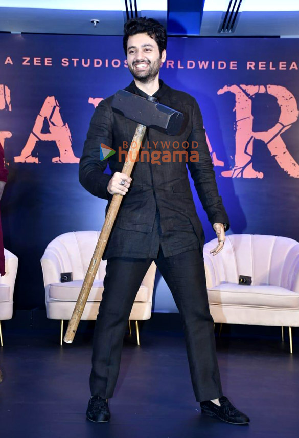 photos sunny deol anil sharma and utkarsh sharma attend gadar 2 success press conference more 4