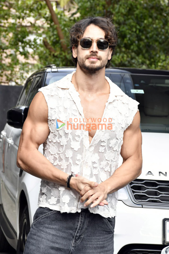 Photos: Tiger Shroff snapped at Pooja Entertainment’s office in Juhu