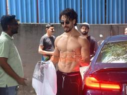 Photos: Tiger Shroff snapped shirtless