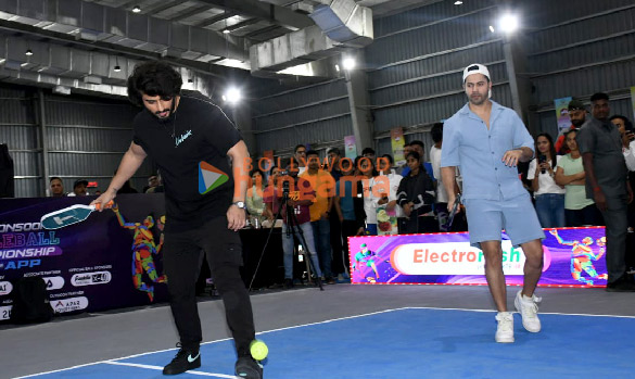 photos varun dhawan arjun kapoor shashank khaitan and aparshakti khurana snapped playing pickeball 9