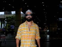 Photos: Vicky Kaushal snapped in Airport