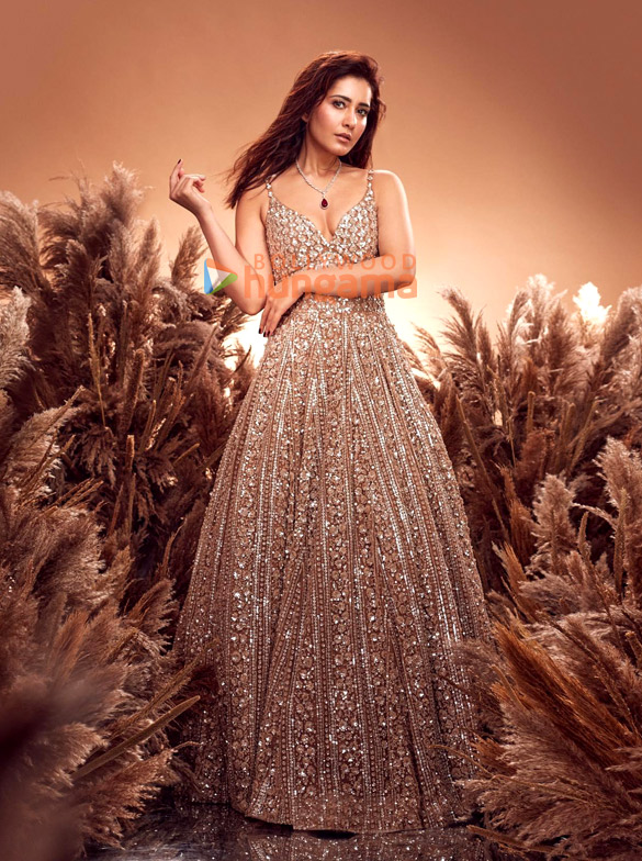 raashii khanna 1 28
