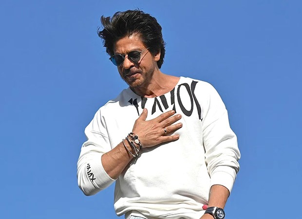 Shah Rukh Khan visits Vaishno Devi before the release of Jawan; watch
