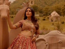 She looks beautiful dressed as a bride! Mrunal Thakur