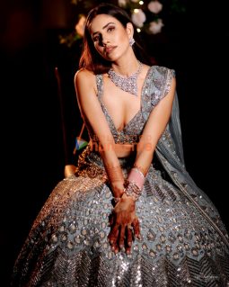 Sonnalli Seygall