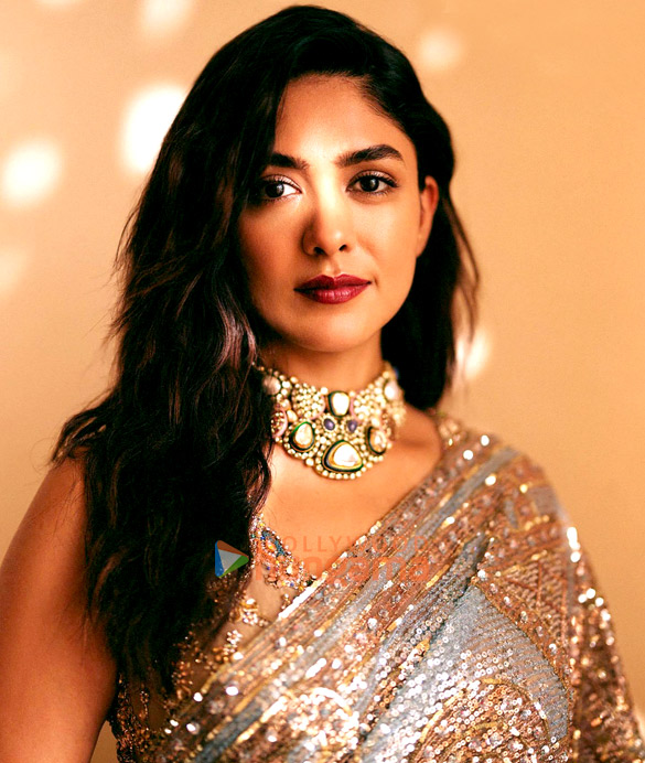 mrunalthakur 6
